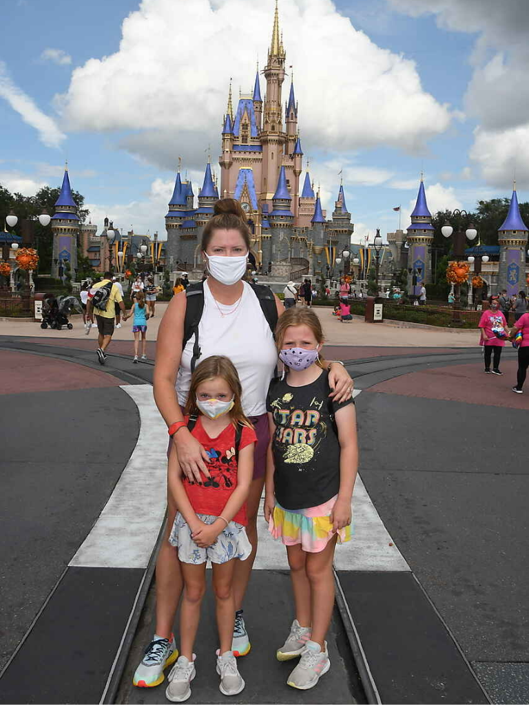 Read more about the article Disney World: To GO?  Or NOT To GO?!